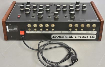 Sequential Circuits-Model 700